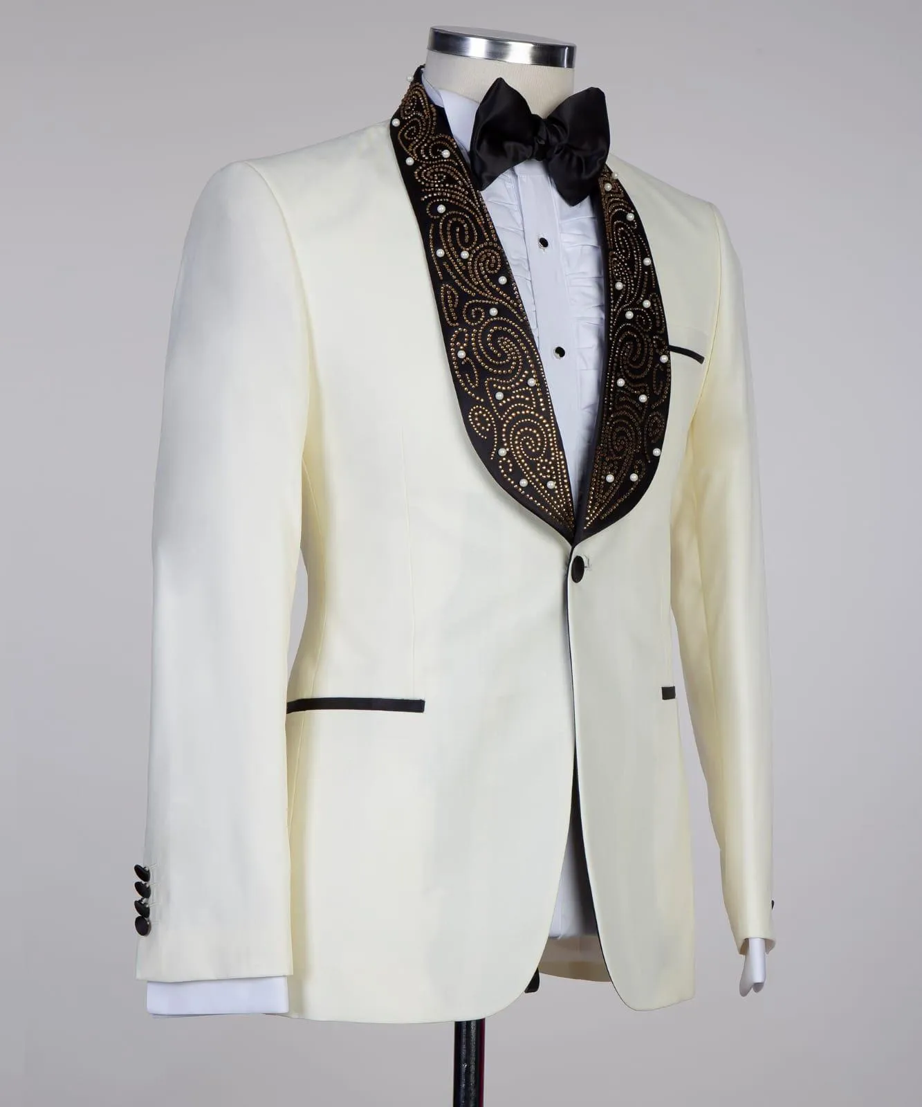 Ivory Tux 4