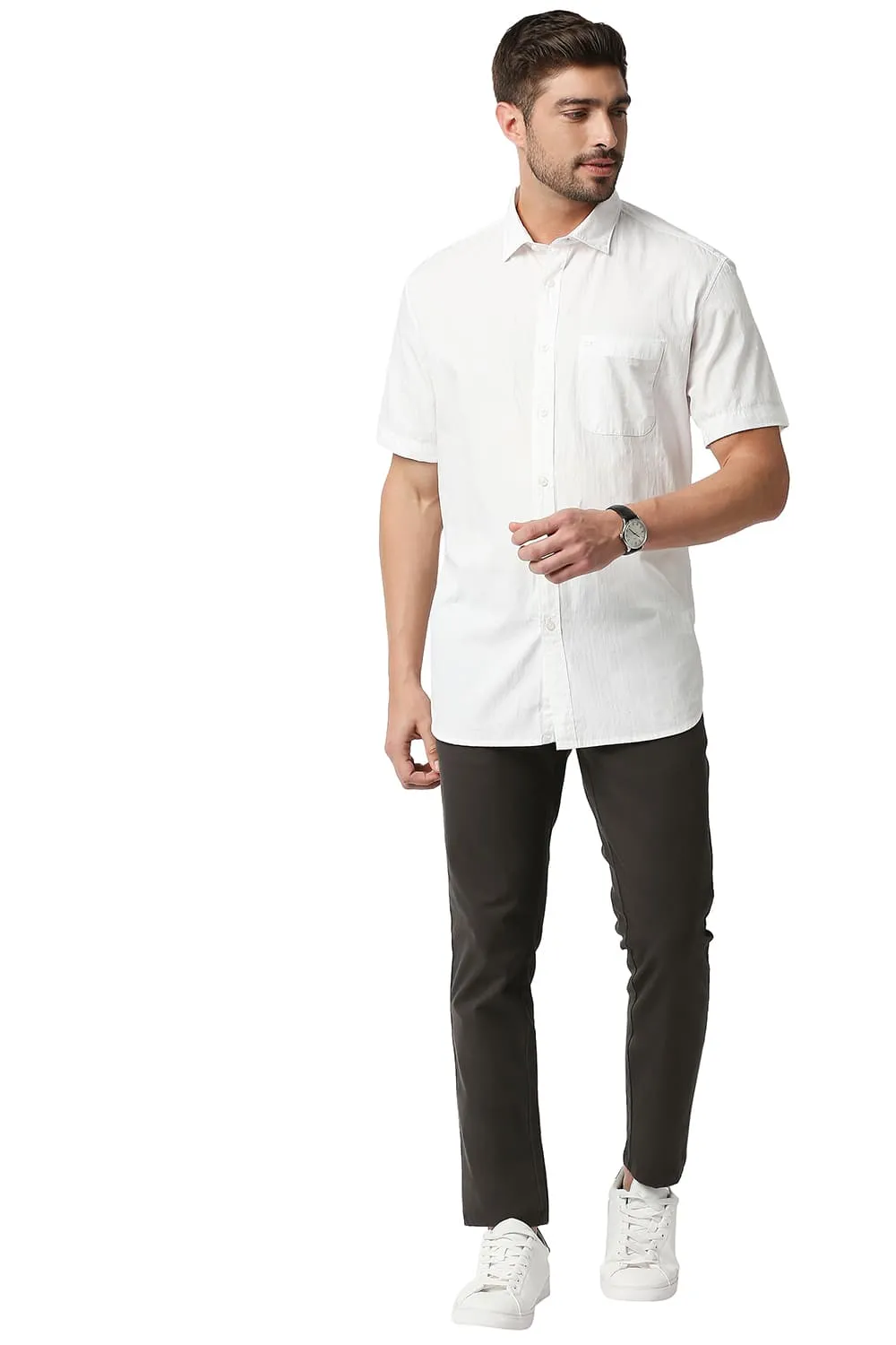 Slim Fit Dobby Checks Halfsleeves Shirt