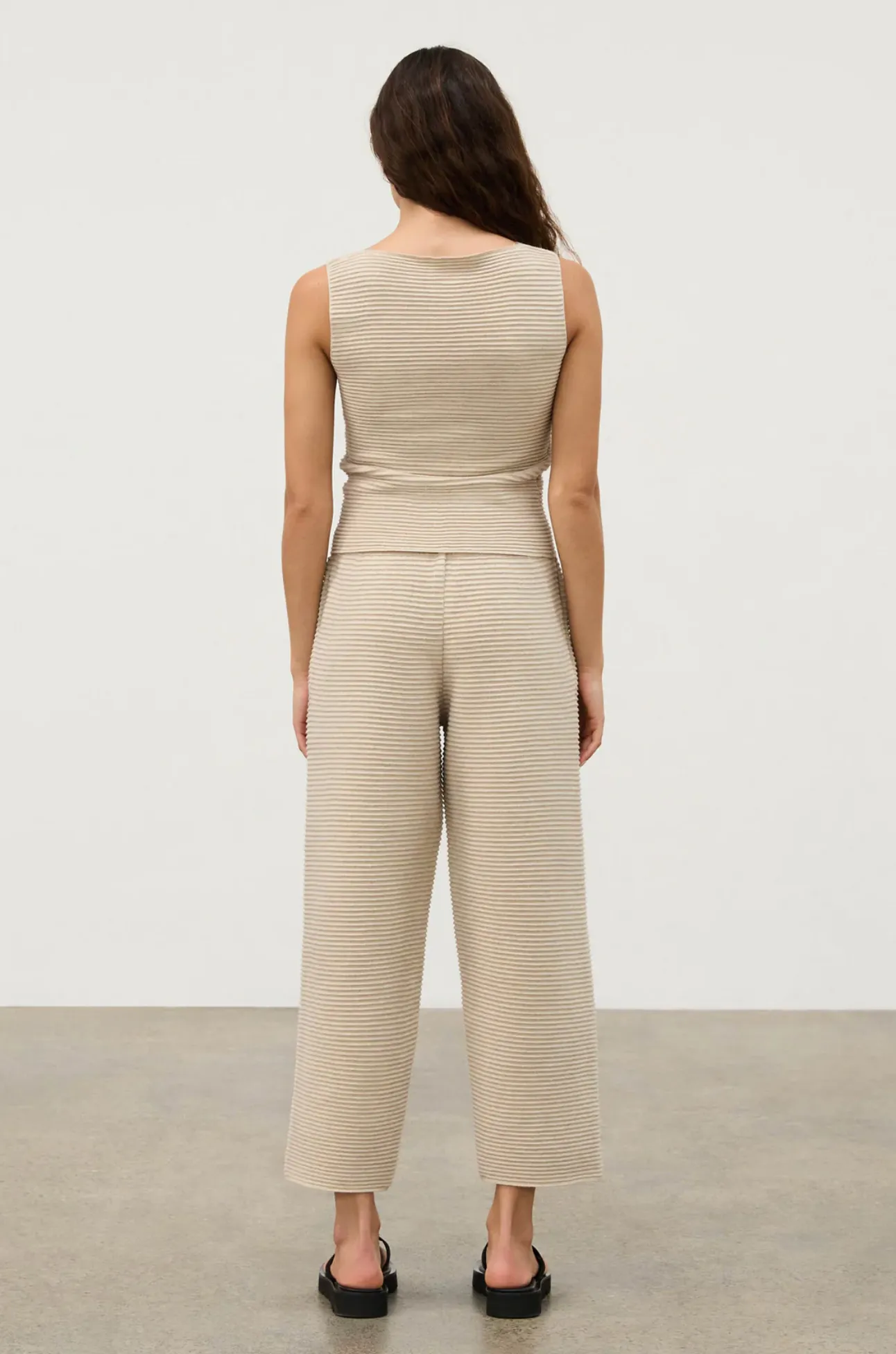 TEXTURED KNIT PANTS | NATURAL